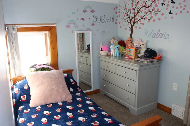 $219,000 | 3232 Ezra Avenue, Zion, IL 60099