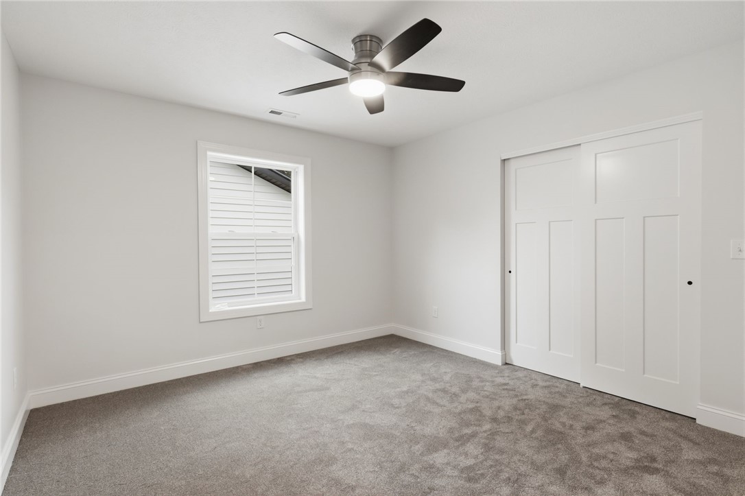 28 Madison Terrace Irondequoit, NY 14617 - Photo 20 of 48