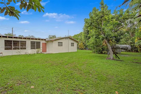 $1,950,000 | 7931 Southwest 59th Avenue, South Miami, FL 33143