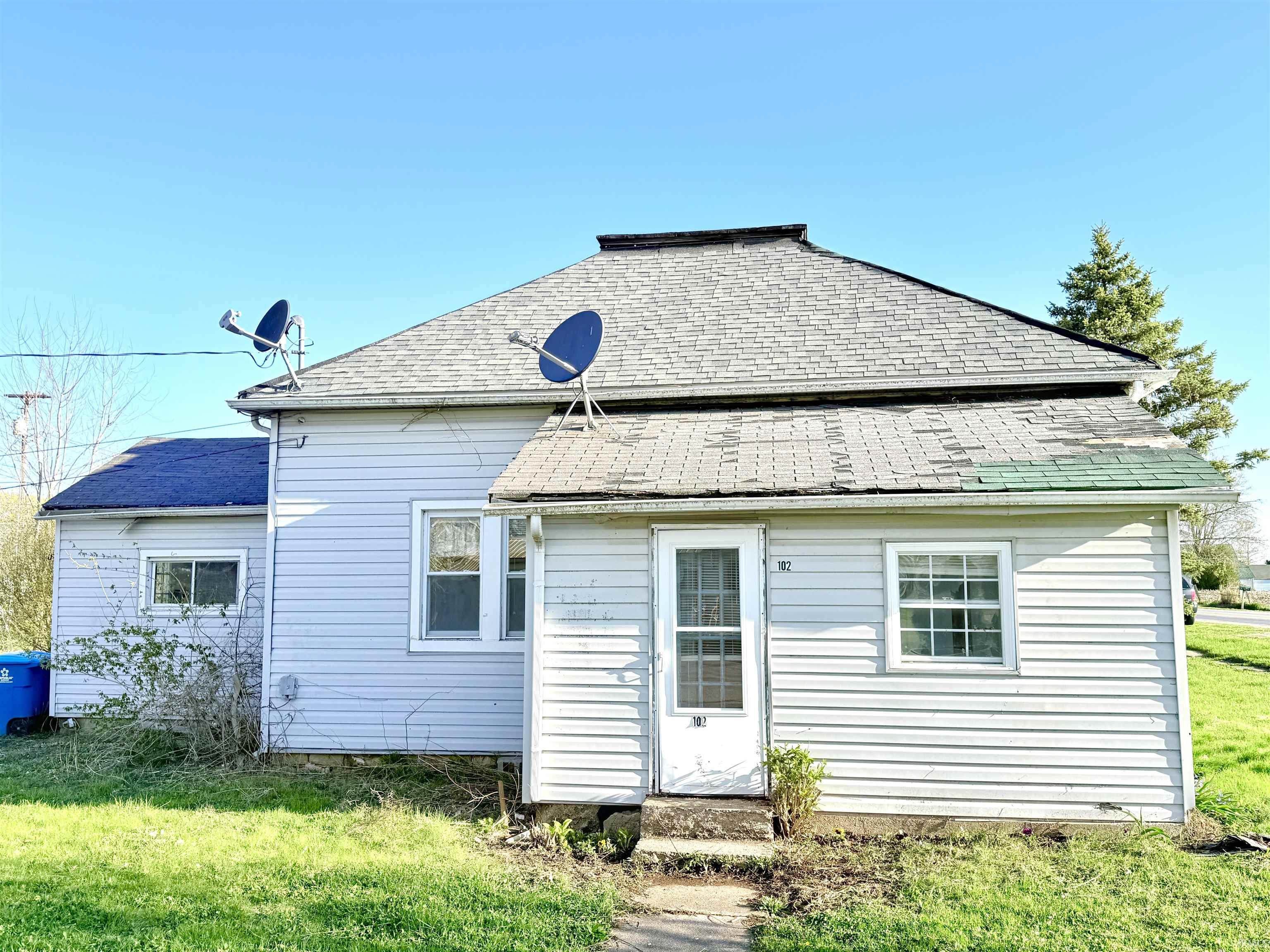 102 Harrison Street Converse, IN 46919 - Photo 1 of 32