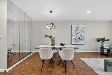 $749,000 | 41 Centre Street, Unit 106, Brookline, MA 02446
