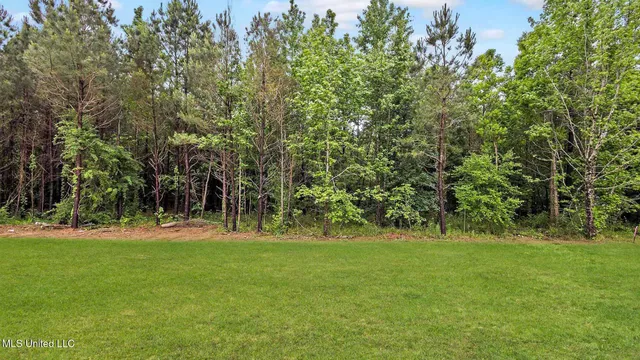 $229,900 | 5021 Fox Glen Drive, Jackson, MS 39212