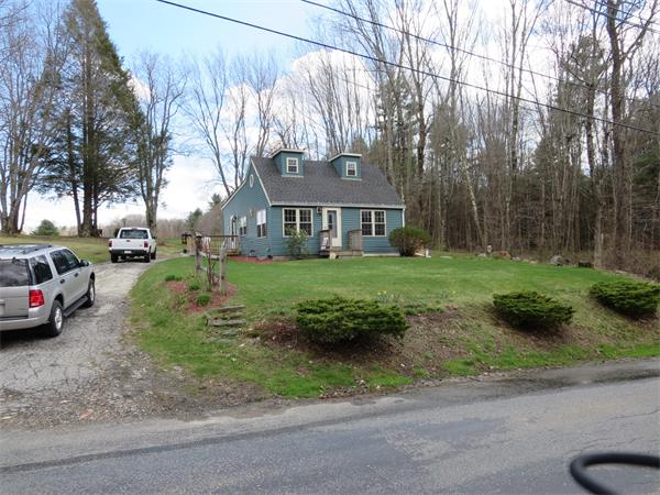 55 Clara Barton Road Oxford, MA 01537 - Photo 3 of 15 Gallery Image 3