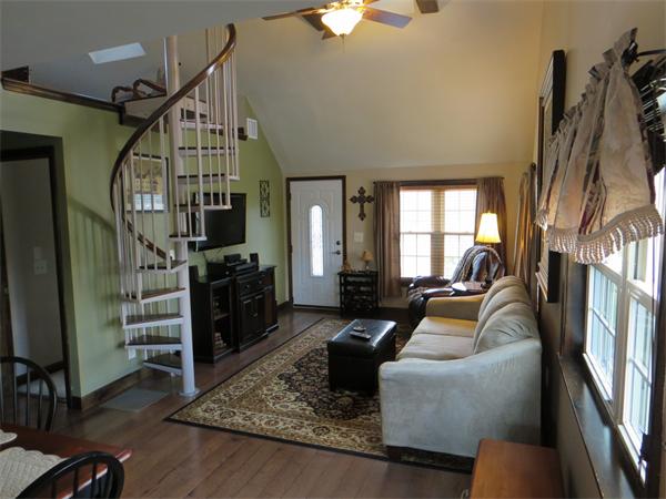 55 Clara Barton Road Oxford, MA 01537 - Photo 8 of 15 Gallery Image 8
