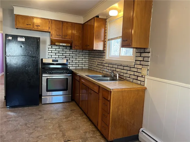 $459,900 | 5 Lakeside Avenue, Cranston, RI 02910