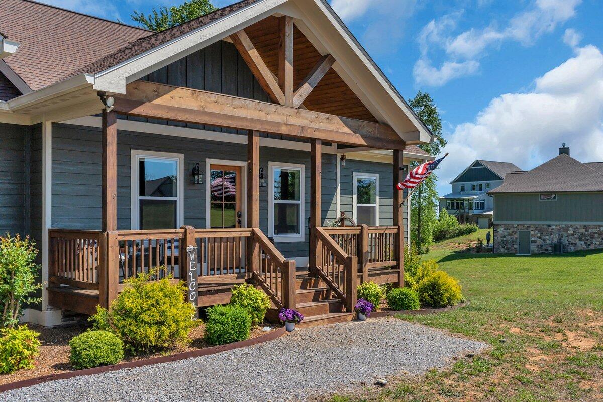 636 Raulston Falls Drive Jasper, TN 37347 - Photo 4 of 84 BOX08506