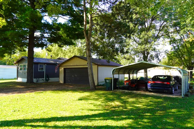 $160,000 | 301 Martha Street, Blue River, WI 53518