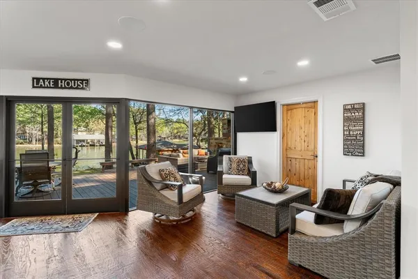 $1,597,500 | 373 Trappers Trail, Mount Vernon, TX 75457