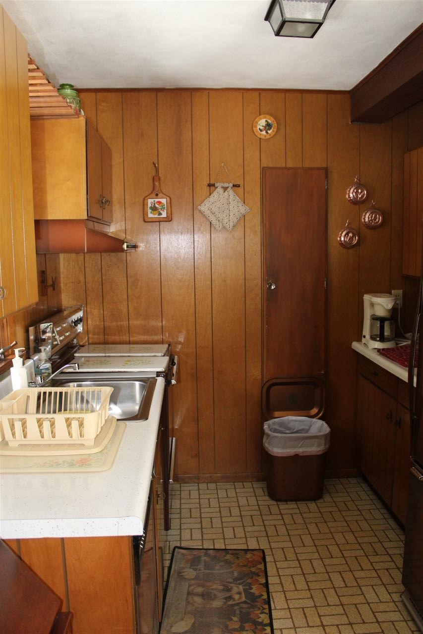 1440 Pikes Falls Road Jamaica, VT 05343 - Photo 7 of 16 Gallery Image 7