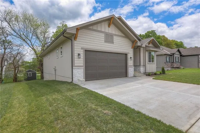 $454,900 | 207 Black Jack Avenue, Lone Jack, MO 64070