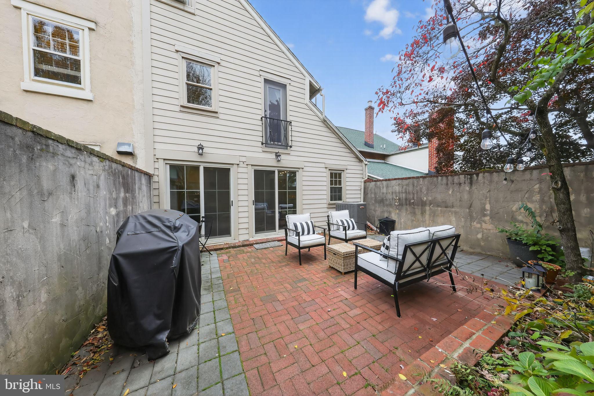 10 Rockford Road Wilmington, DE 19806 - Photo 29 of 30 a view of a backyard with sitting area