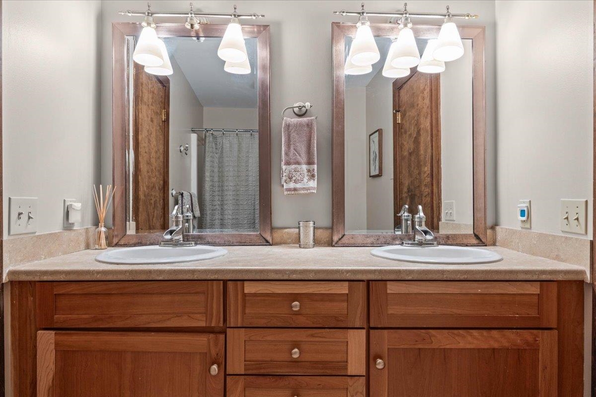 70 Field Road, Unit 5 Stowe, VT 05672 - Photo 41 of 51