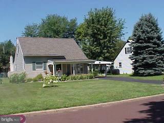 46 Rorer Avenue Hatboro, PA 19040 - Photo 1 of 6 Gallery Image 1