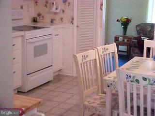 46 Rorer Avenue Hatboro, PA 19040 - Photo 4 of 6 Gallery Image 4