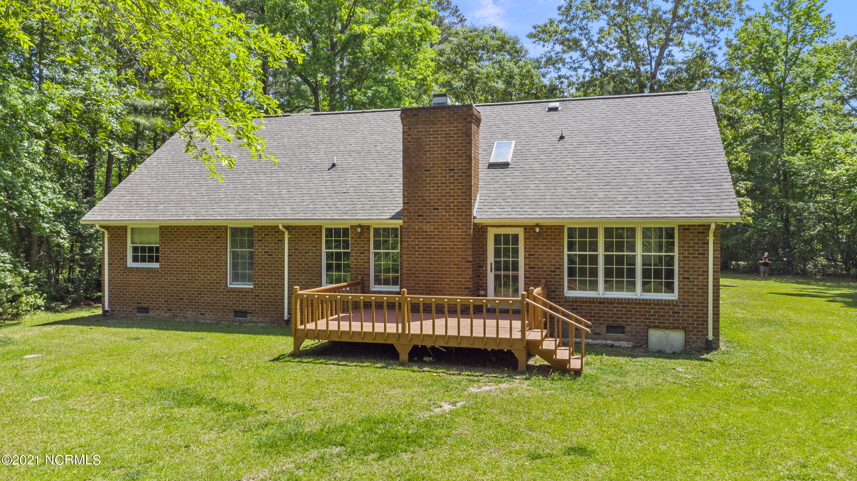 204 Culpeper Road New Bern, NC 28562 - Photo 8 of 47 204 Culpeper Rd-16