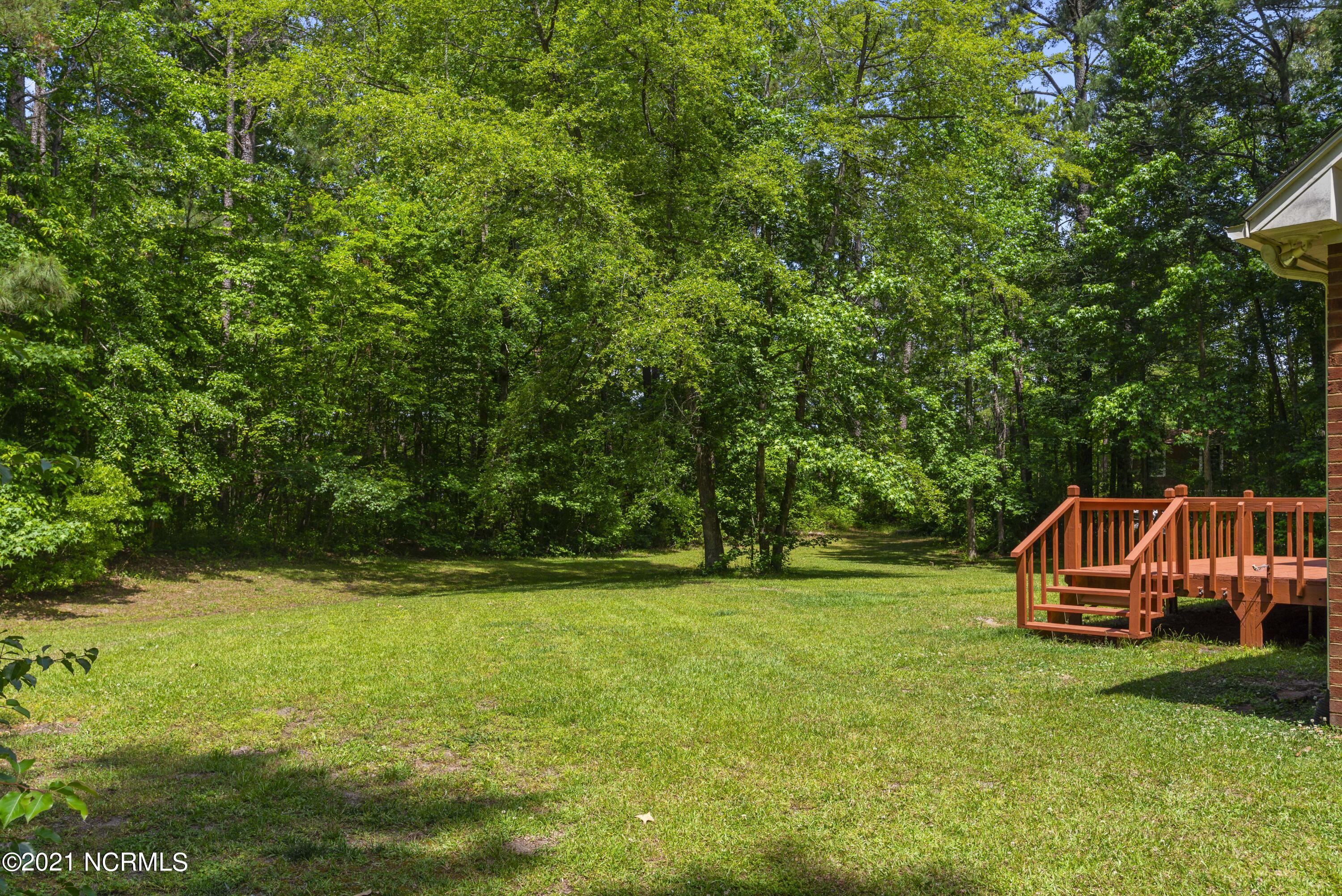 204 Culpeper Road New Bern, NC 28562 - Photo 9 of 47 204 Culpeper Rd-10