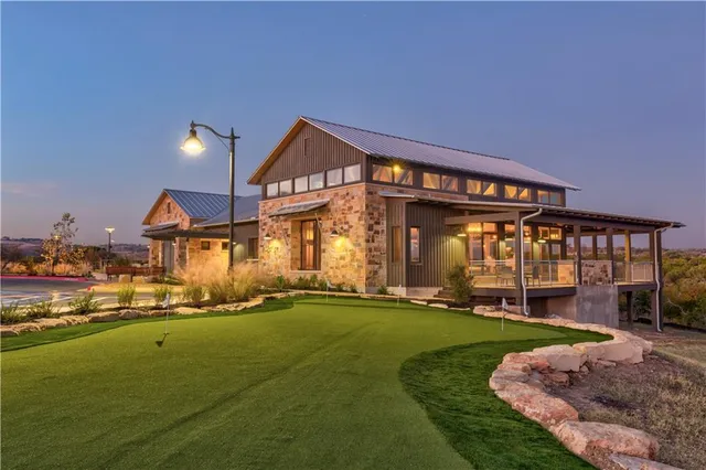 a sign that is on the side of the road