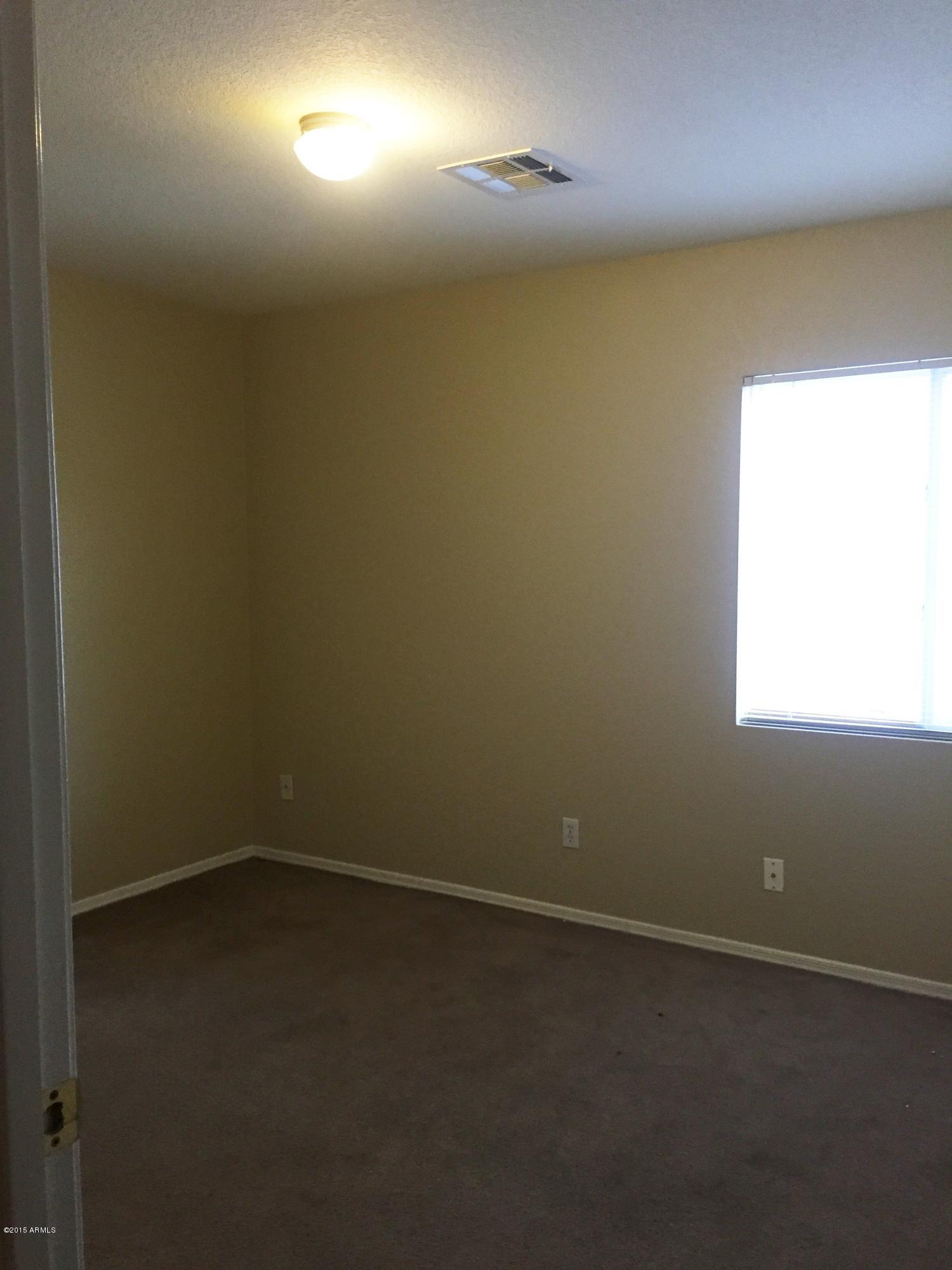 10460 West Granada Road Avondale, AZ 85392 - Photo 8 of 16 IMG_3580 (2)
