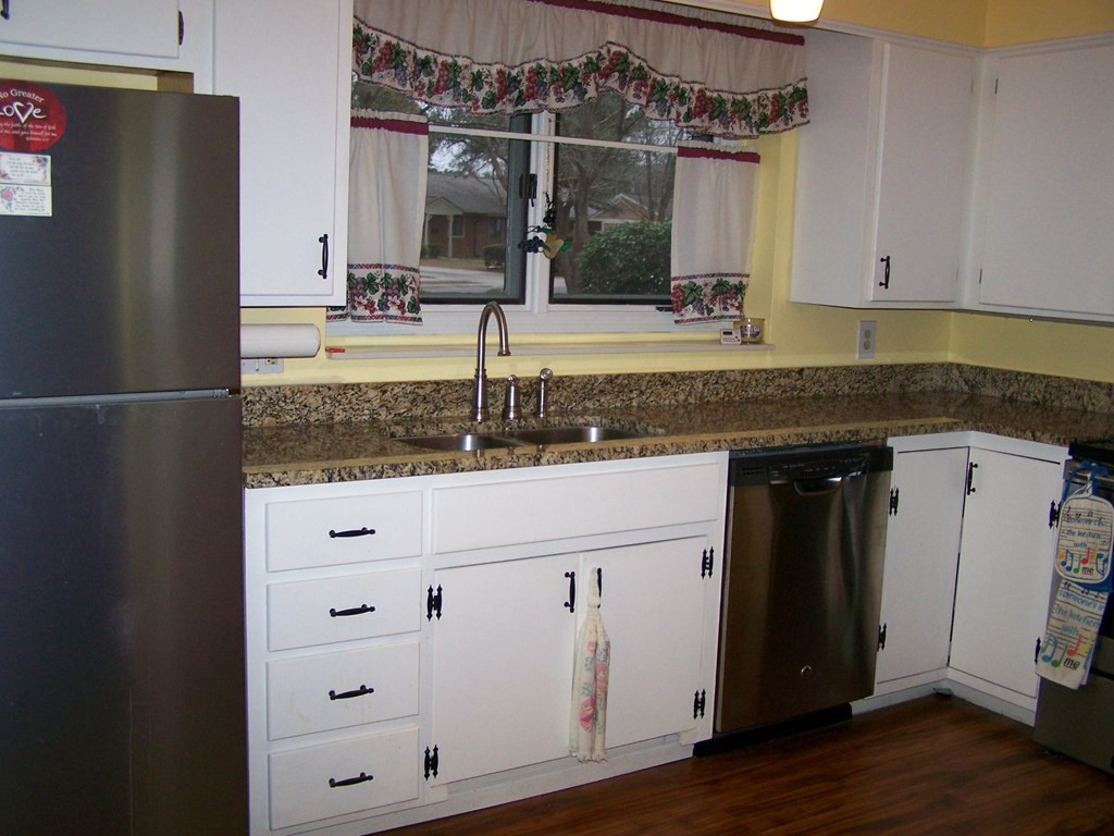 14 Andre Michaux Road Santee, SC 29142 - Photo 6 of 23 Gallery Image 6