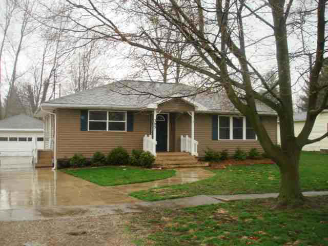 305 Spring Street Fremont, IN 46737 - Photo 1 of 9