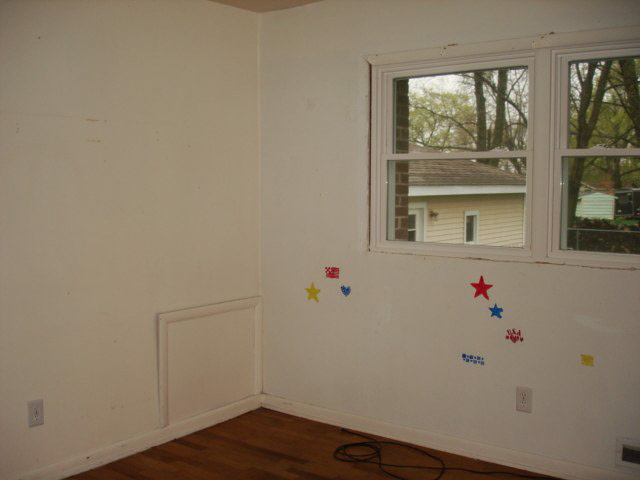 305 Spring Street Fremont, IN 46737 - Photo 6 of 9