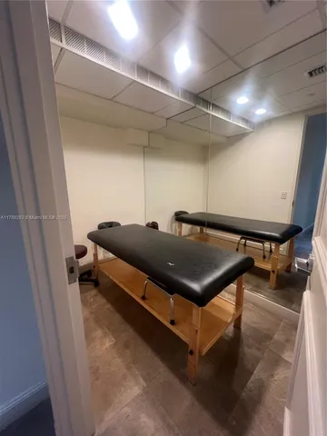 $1,950,000 | Lauderdale Beach, Fort Lauderdale, FL 33305