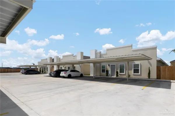$1,200 | 1601 Hyatt Avenue, Unit 18, Pharr, TX 78577