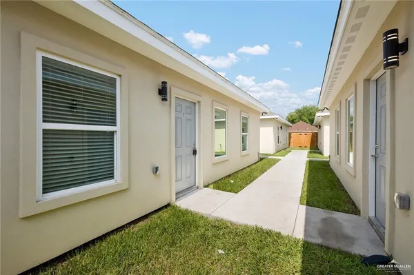 $1,200 | 1601 Hyatt Avenue, Unit 18, Pharr, TX 78577