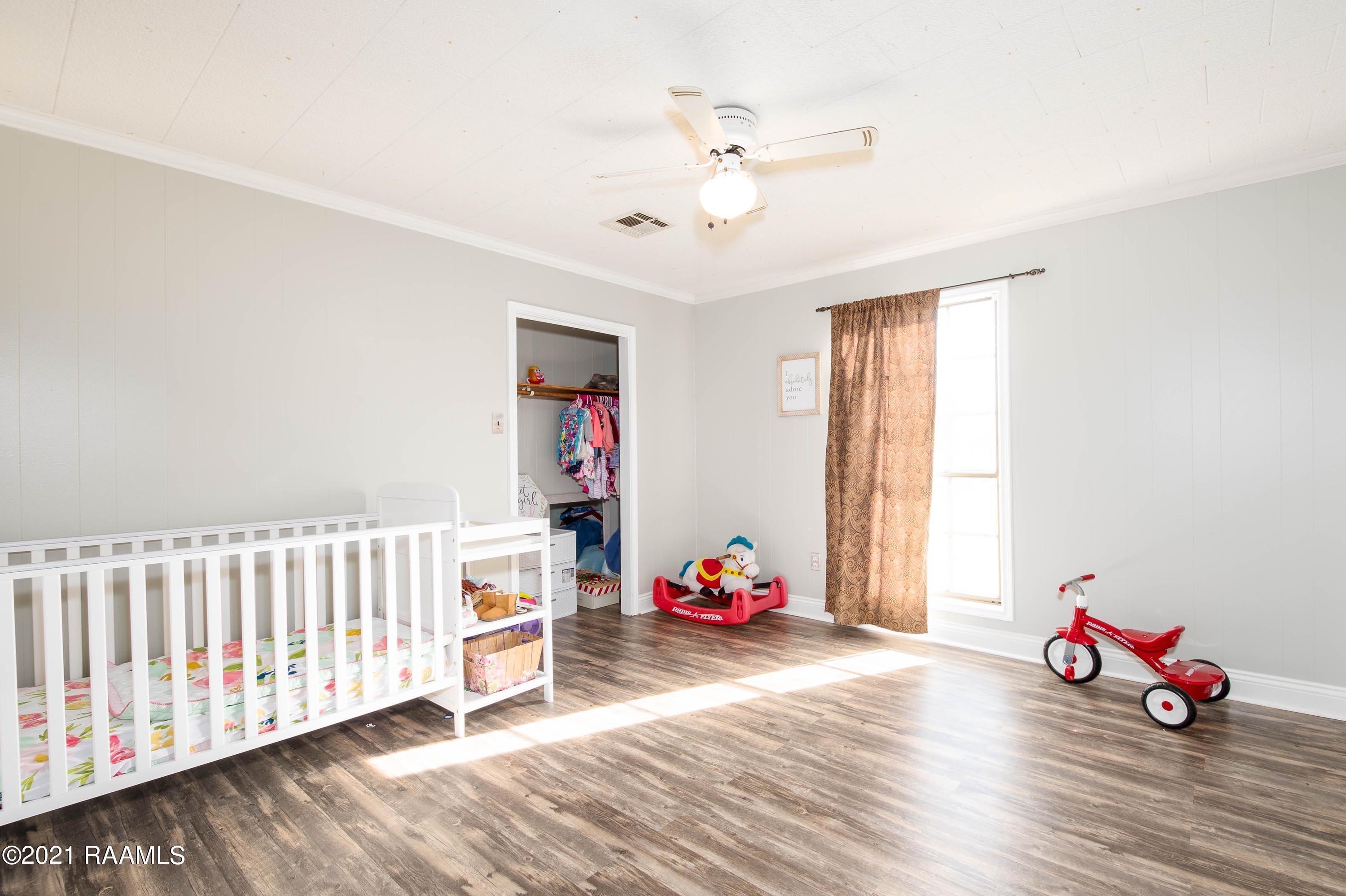5512 Smith Road New Iberia, LA 70560 - Photo 10 of 14 10_Bedroom-1 (1)