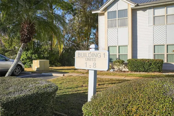 $175,500 | 101 Bent Tree Drive, Unit 5, Daytona Beach, FL 32114