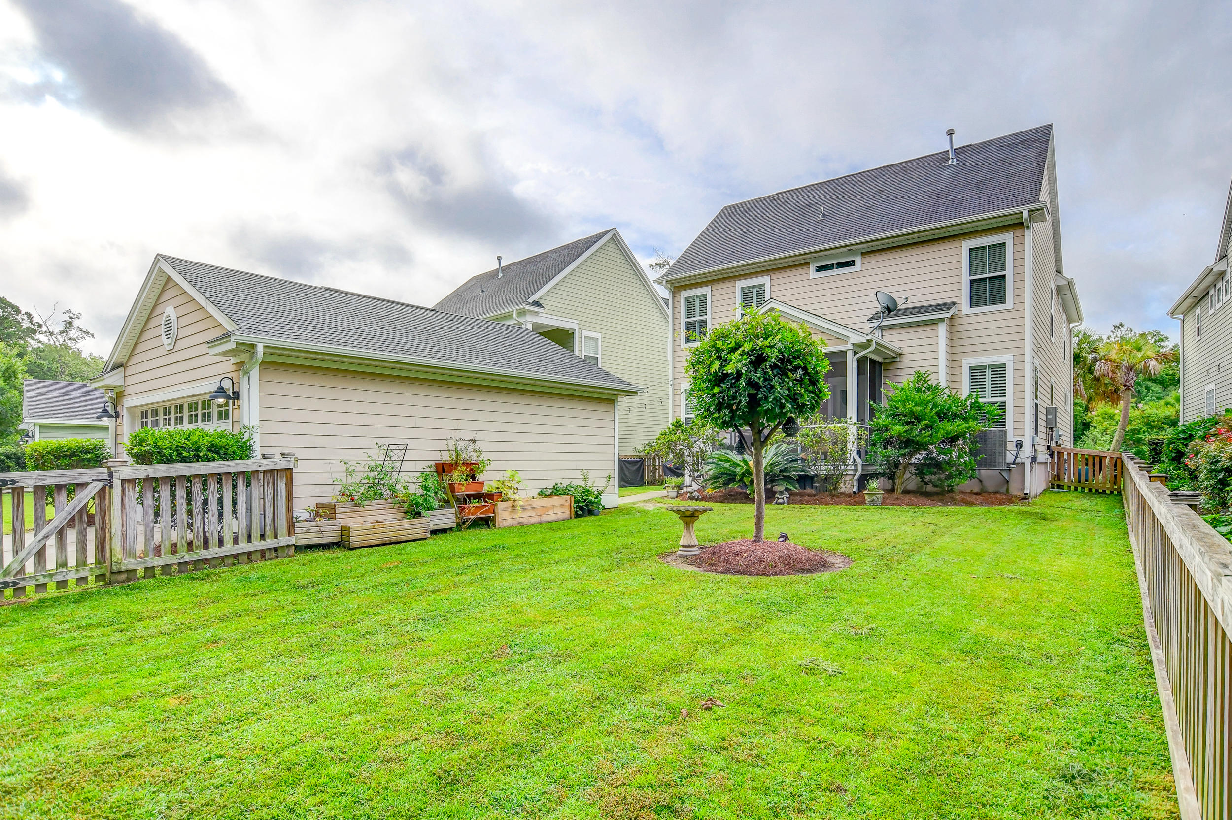 2556 Rutherford Way Charleston, SC 29414 - Photo 12 of 51 DSC_6533_4_5