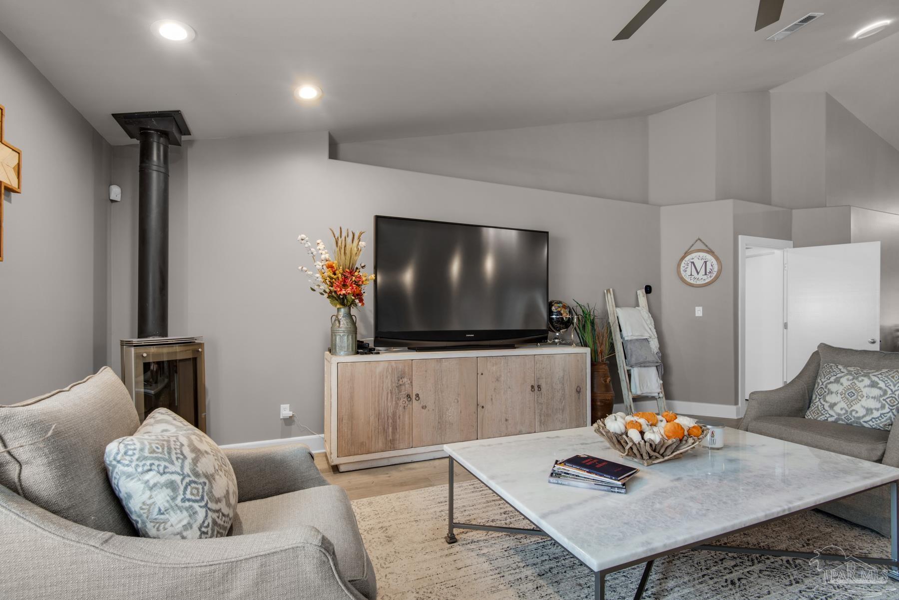 5512 Timber Creek Drive Pace, FL 32571 - Photo 12 of 48