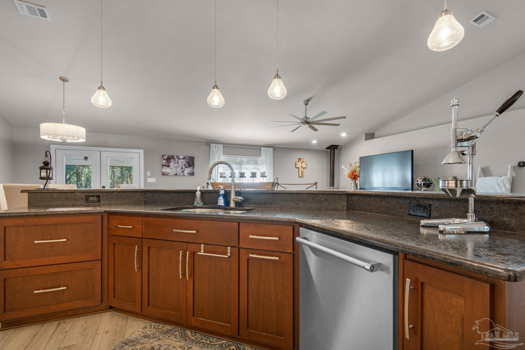 5512 Timber Creek Drive Pace, FL 32571 - Photo 18 of 48