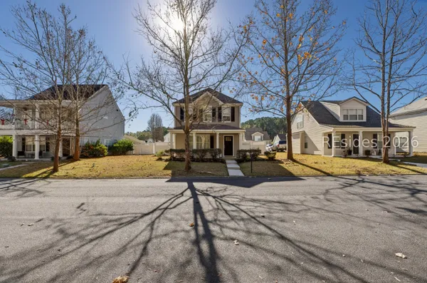 $2,800 | 225 University Parkway, Bluffton, SC 29909