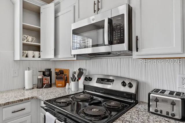 $3,000 | 225 University Parkway, Bluffton, SC 29909