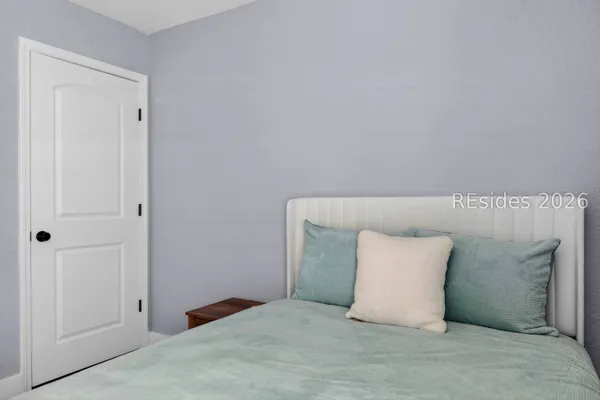 $2,800 | 225 University Parkway, Bluffton, SC 29909