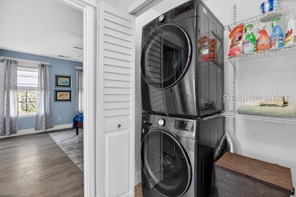 $2,800 | 225 University Parkway, Bluffton, SC 29909