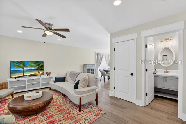 $3,000 | 225 University Parkway, Bluffton, SC 29909