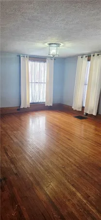 $184,900 | 4 Park Road West, Castile, NY 14427