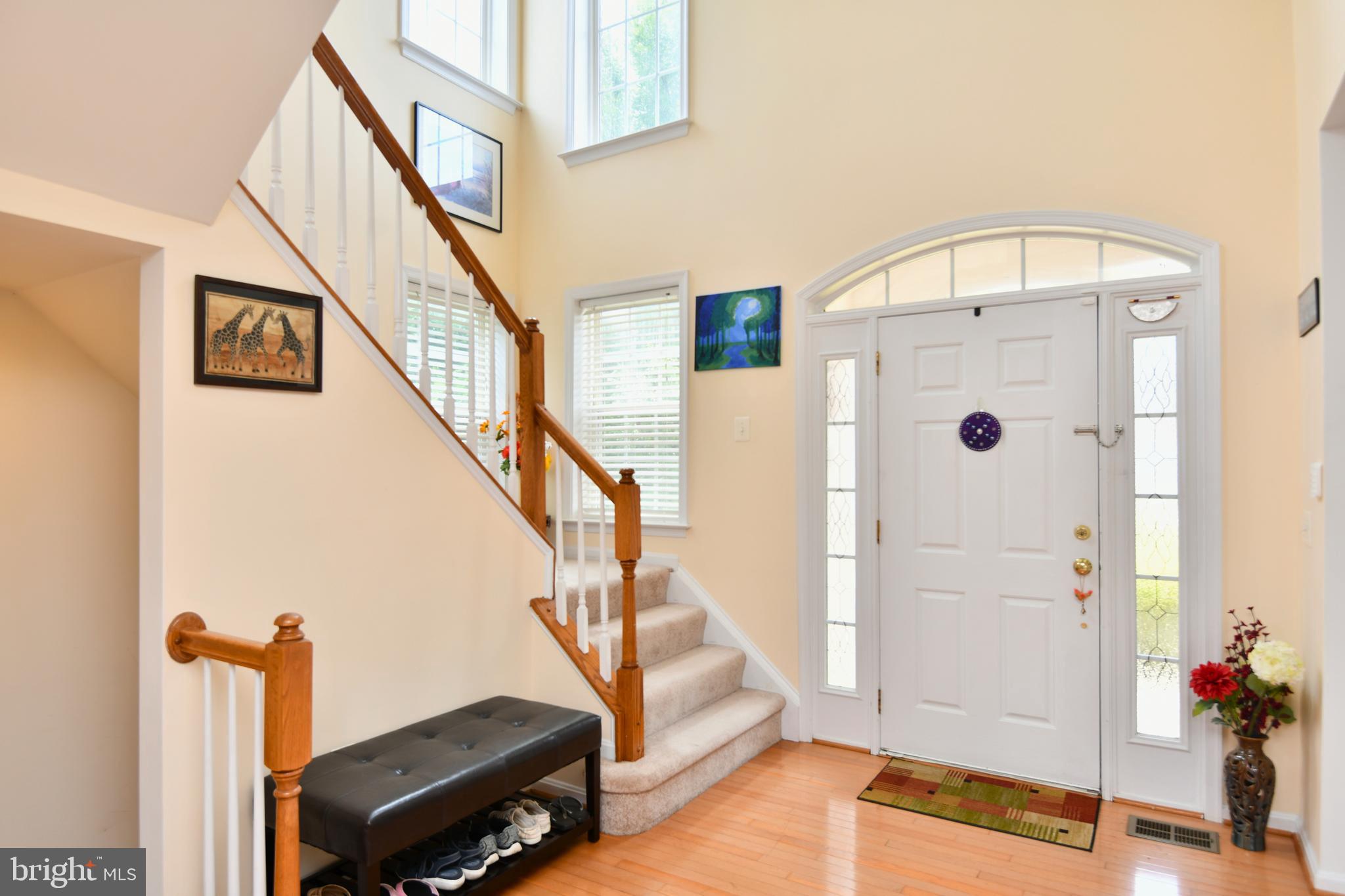 7539 Rio Grande Way Gainesville, VA 20155 - Photo 18 of 31 Two Story Foyer