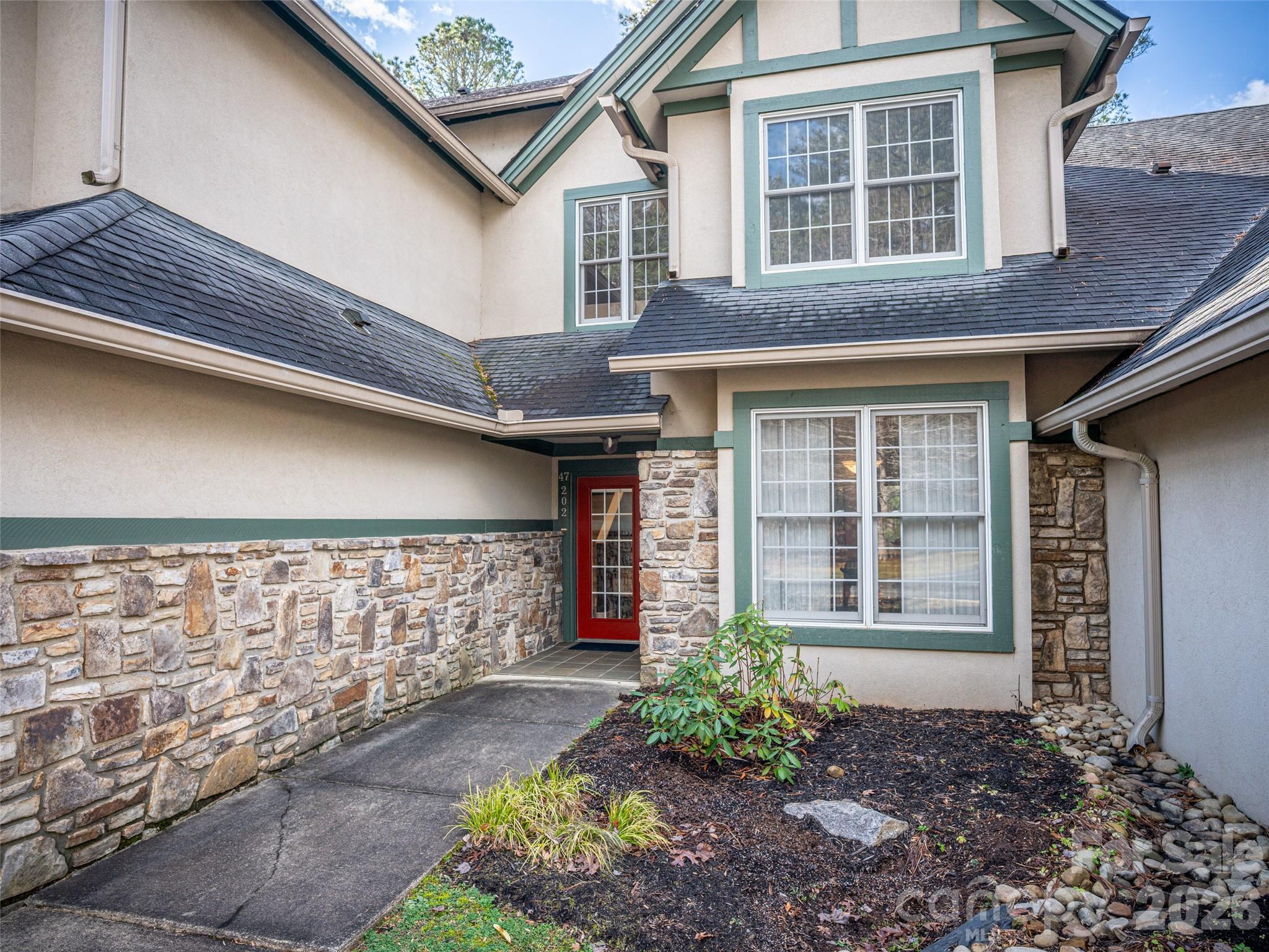 47 Ridgetop Circle, Unit 202 Brevard, NC 28712 - Photo 2 of 34