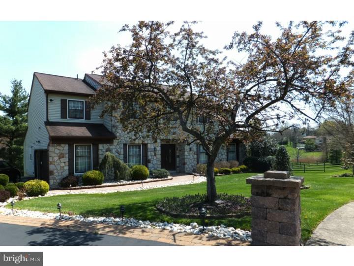 165 Spring Flower Court Huntingdon Valley, PA 19006 - Photo 2 of 24 Exterior Front