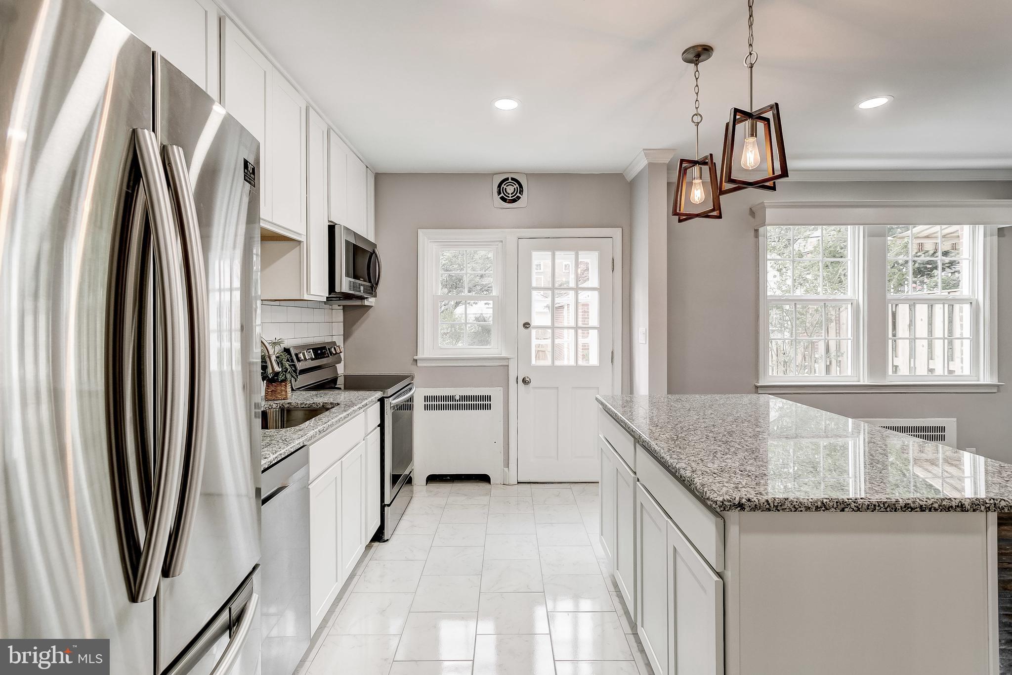 225 Murdock Road Baltimore, MD 21212 - Photo 2 of 42 New Stainless Steel Appliances!