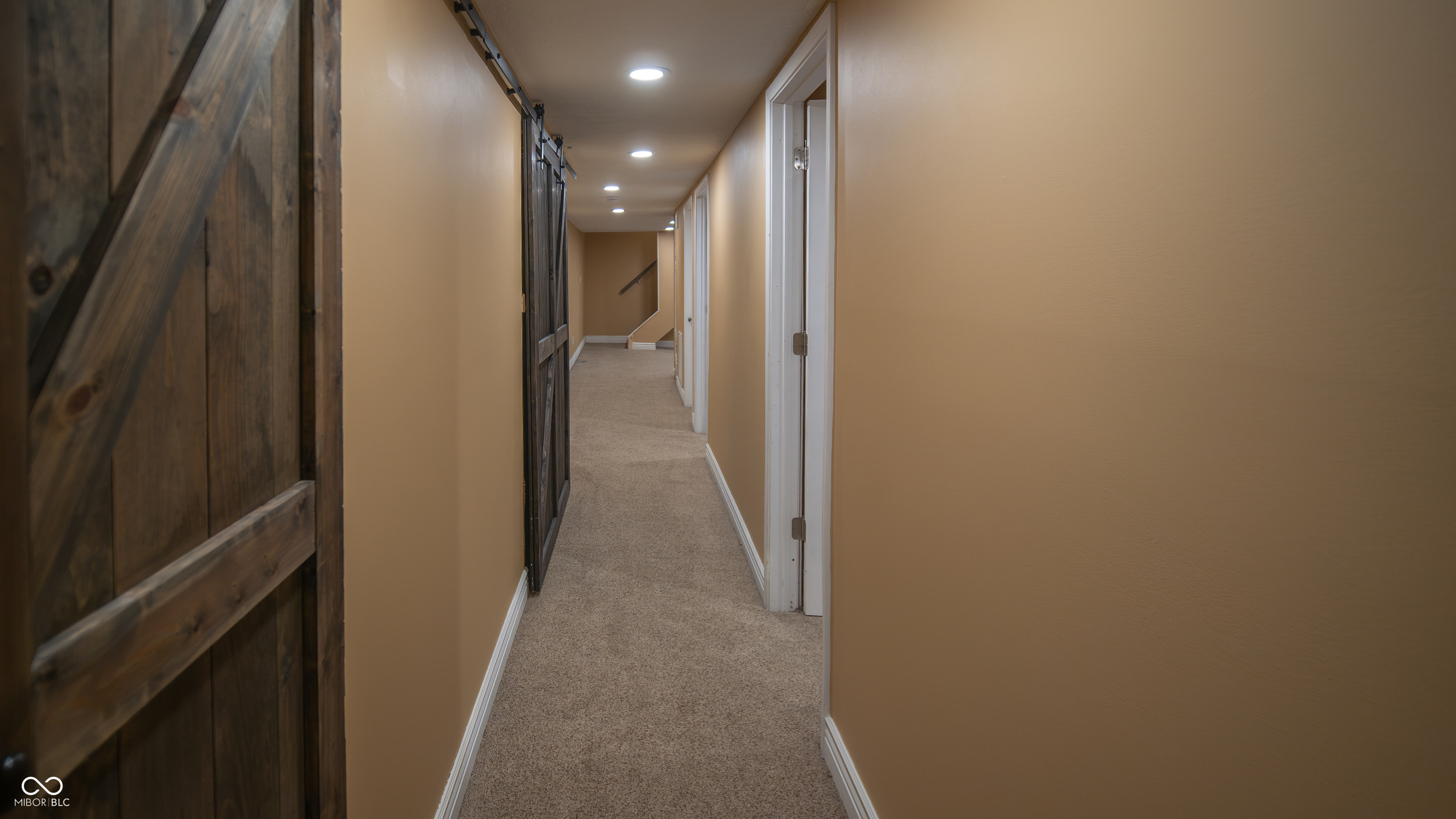 5855 Andover Road Indianapolis, IN 46220 - Photo 27 of 59