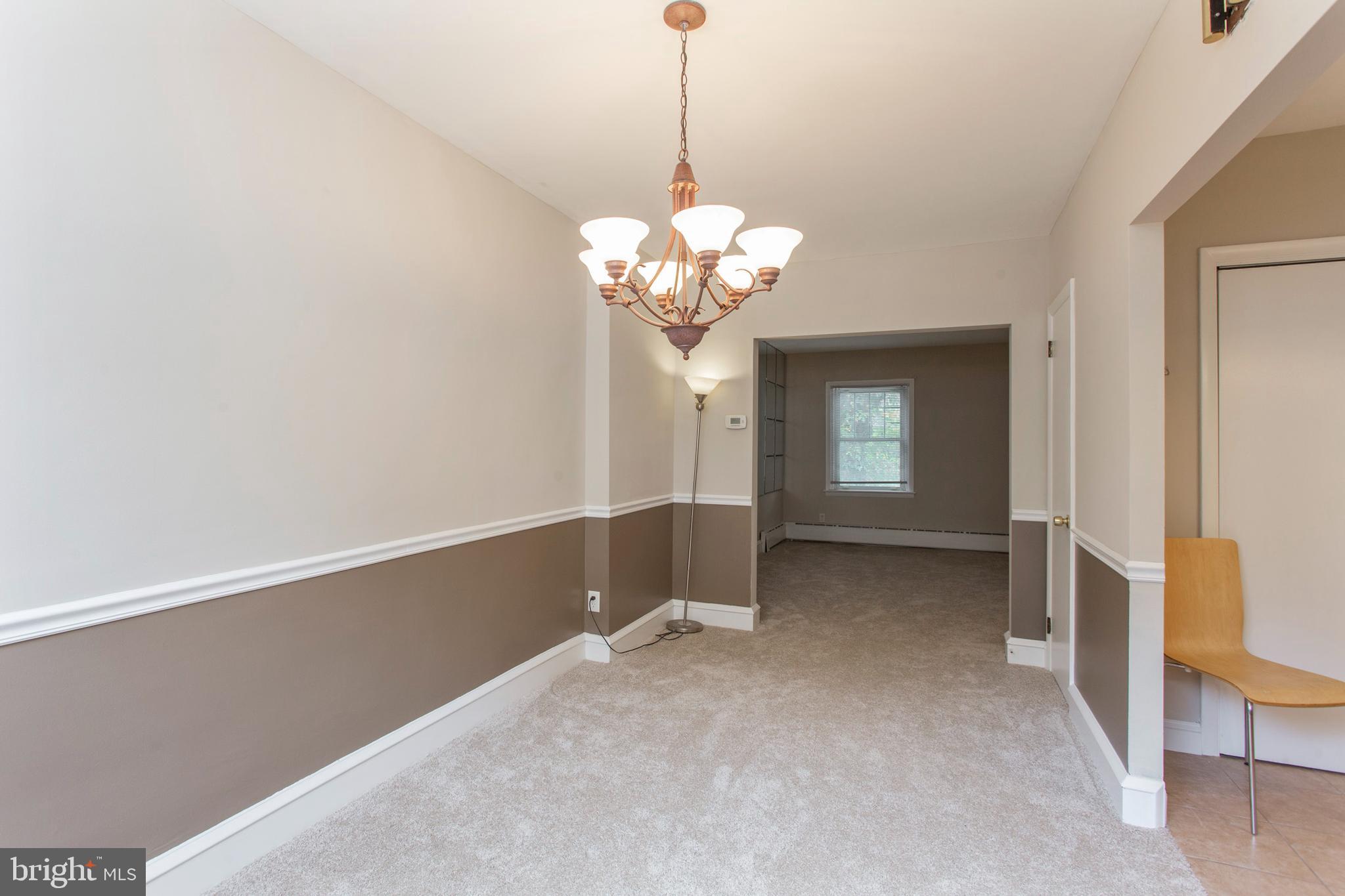 913 Kenmore Road Philadelphia, PA 19151 - Photo 8 of 27 Gallery Image 8