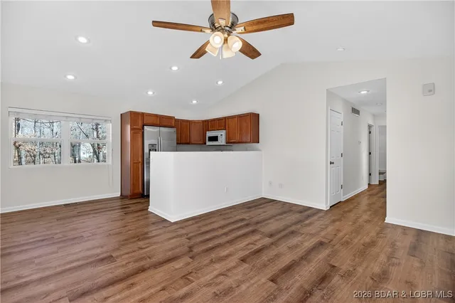 $279,900 | 48 Warner Lane, Lake Ozark, MO 65049