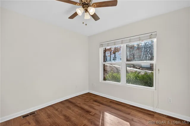 $279,900 | 48 Warner Lane, Lake Ozark, MO 65049