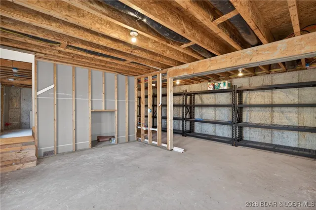 $279,900 | 48 Warner Lane, Lake Ozark, MO 65049