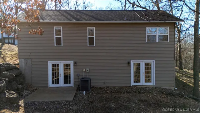 $279,900 | 48 Warner Lane, Lake Ozark, MO 65049