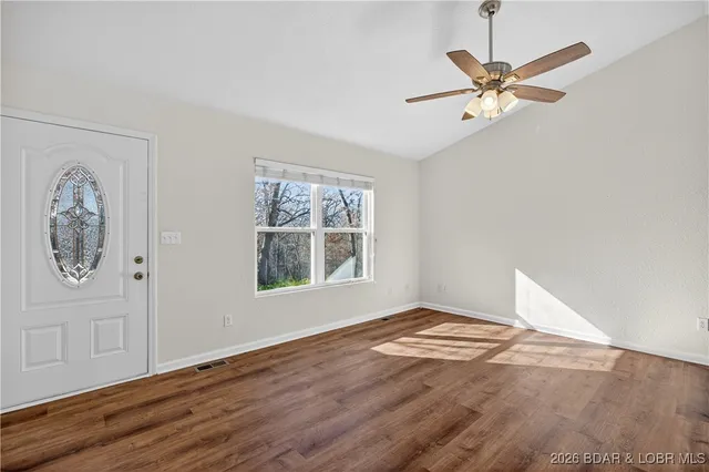 $279,900 | 48 Warner Lane, Lake Ozark, MO 65049